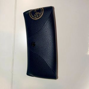 Lost the sunglasses - selling case!